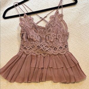 Elegant Lace Trimmed Mauve Top